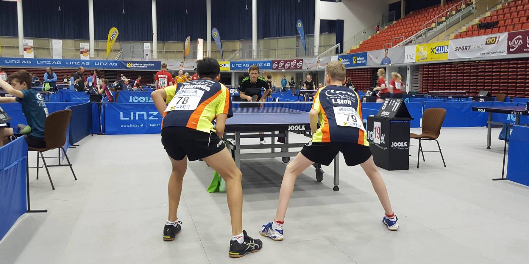 Les deux joueurs ITTG, Yardel Hurtado et Lo&iuml;c Stoll, lors du tournoi international de Linz